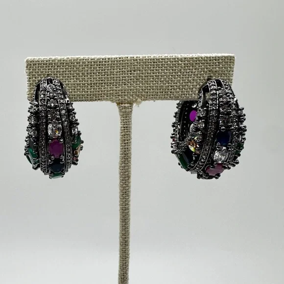 Statement cz rhinestone, possible gemstones in black "silver" earrings! - Picture 13 of 15